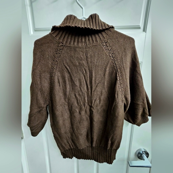 4 for $20! Women's knit cardigan - Picture 2 of 2